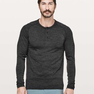 Lululemon Men’s Metal Vent Tech Long Sleeve Henley size M
